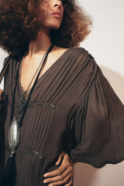 EMBROIDERED BEADED DRESS ZW COLLECTION - Zara фото 5