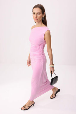 Pembe Fitted/Vucuda Oturan Maxi Esnek Kalem Orme Elbise TWOSS24EL00563