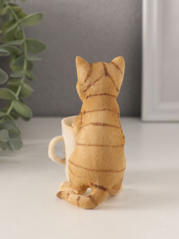 Фигурка полистоун «Рыжий котёнок с чашкой кофе», 8.5×5.5×10 см