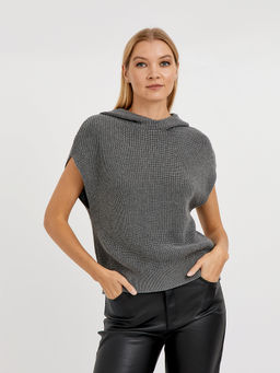 джемпер женский серый без рукавов и с капюшоном - Glenfield фото 6