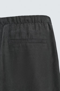 PANTAL?N FLUIDO RELAXED FIT / Gris oscuro