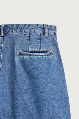 BERMUDA DENIM REGULAR FIT PLIEGUES / Azul medio - Zara фото 9