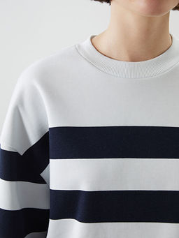 Bisiklet Yaka ?izgili Oversize Kad?n Sweatshirt Tunik