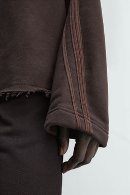 CONTRAST STRIPE SWEATSHIRT - Zara фото 5