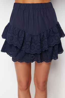 TRENDYOLMILLA Plaj Giyim Briddal Beyaz Mini Dokuma Brode Detayl? Flaml? Pamuk Plaj Etek TBESS24ET00004 фото 39