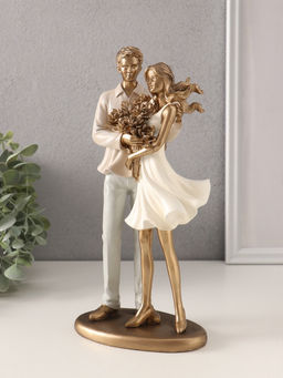 Фигурка полистоун «Букет для любимой», 12.5×7.5×25.5 см