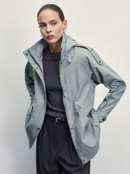 Куртка с капюшоном на кулиске / Zarina