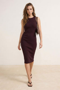 Kahverengi Maxi Triko Astarl? ve Gogus Pedli Fitilli Elbise TWOSS26EL00166 - Trendyolmilla фото 7
