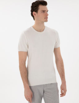 Ekru Slim Fit Bisiklet Yaka Triko Ti__rt