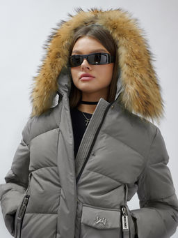 Куртка женская зимняя с мехом енот премиум класса серого цвета 3215Sr - Visdeer фото 15