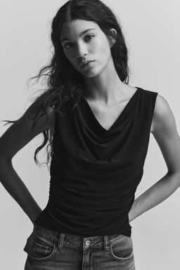 Top drapeado de punto - H&m фото 4