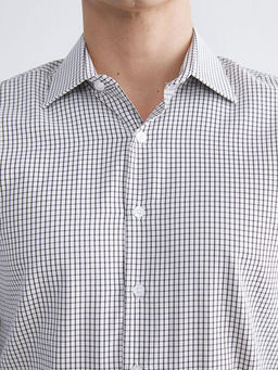 Standart Kal?p Uzun Kollu Erkek G?mlek