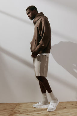 Pantal?n corto de deporte con DryMove Loose Fit - H&m фото 9