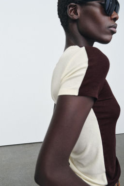 SHORT SLEEVE CONTRAST T-SHIRT - Zara фото 2