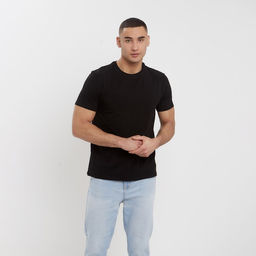 Футболка мужская MINAKU SLIM FIT: чёрная, р-р 42