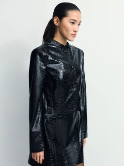 Приталенный жакет из искусственной кожи / Zarina