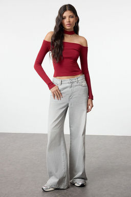 Trendyolmilla Kahverengi Carmen Yaka Choker Detayl? Fitted/Vucuda Oturan Crop Fitilli Orme Bluz TWOAW22BZ0531