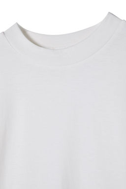 Ekru-Mavi 2li Paket %100 Pamuk Basic Dik Yaka Orme T-Shirt TWOSS20TS1500