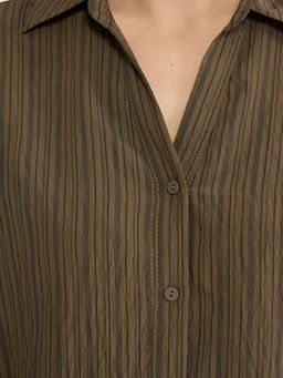 ?izgili Kad?n G?mlek