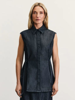 Джинсовая рубашка без рукавов / Zarina  фото 3