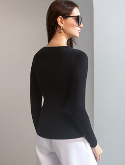 Джемпер тонкой вязки из вискозы с нейлоном