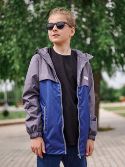 Ветровка-спорт на флисе для мальчика серый-синий