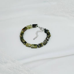 Браслет из Мусковита (зеленый Лепидолит) 16,5 см +