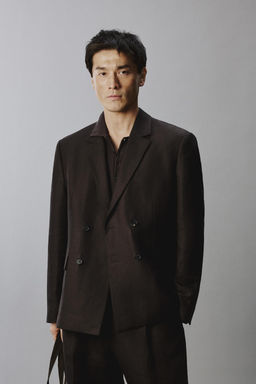 BLAZER CRUZADA TRAJE 100% LINO LIMITED EDITION / Marr?n - Zara фото 2