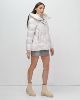 Куртка зимняя женская из овчина стильная и модная бежевого цвета 7348B - Visdeer фото 17