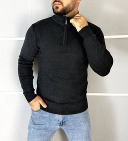 Свитер мужской