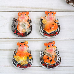 Магнит Тигр с подковой и деньгами / 21372 /уп 24/960/ - Галеонтрейд фото 2