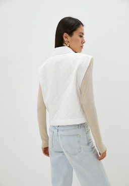 Белый стеганый жилет - Incity фото 9