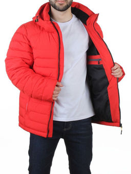 D6184 RED Куртка мужская зимняя (200 гр. холлофайбер)