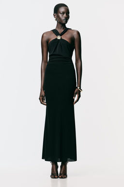 CROSSOVER DRESS WITH DETAIL