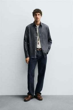REGULAR FIT BUTTON-DOWN SHIRT