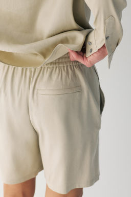 Shorts en mezcla de lino Easy Care Relaxed Fit - H&m фото 8