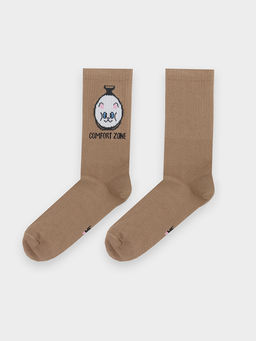 Цена за 5 пар! Носки женские высокие бежевые с надписью Comfort zone - Mark formelle фото 5