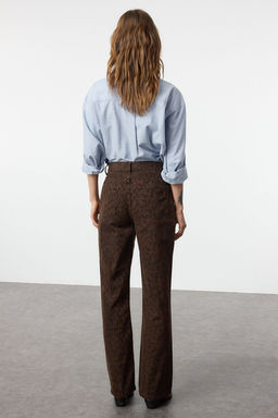 TRENDYOLMILLA Cok Renkli Leopar Desenli Kahverengi Yuksek Bel Wide Leg Jeans TWOAW25JE00260  фото 5