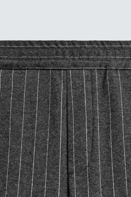 PINSTRIPED PLEATED TROUSERS - Zara фото 9