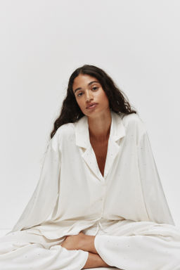 Camisa de pijama satinada con detalles decorativos - H&m фото 4