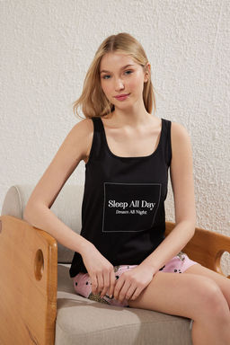 Trendyolmilla Siyah %100 Pamuklu Hayvan Desenli Sloganl? Sortlu Orme Pijama Tak?m? THMSS25PT00171 фото 2