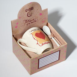 Кружка керамическая с ложкой Бабушка, 310 мл