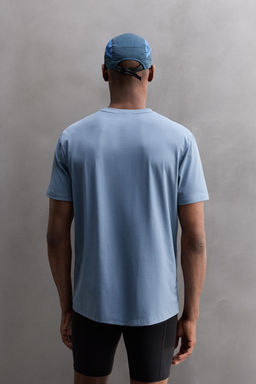 BASIC TECHNICAL T-SHIRT