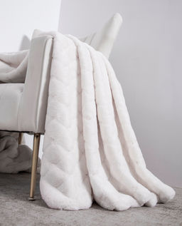 Покрывало декоративное Shinshilla point (светлый крем) - Kazanov.a. фото 2