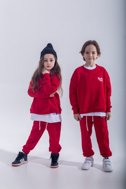 072 Детский костюм, красный (3хнитка петля)