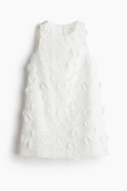 Vestido recto en mezcla de lino con aplicaciones