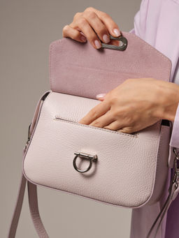 Сумка кожаная через плечо Azaro 3684 розовый дым