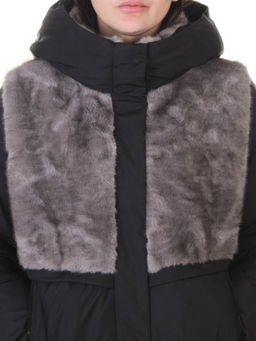 M-8869 BLACK Куртка зимняя женская (150 гр. холлофайбер)