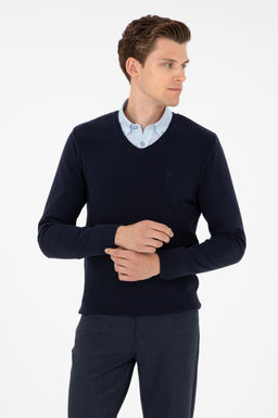 Мужской темно-синий базовый свитер Неожиданная скидка в корзине