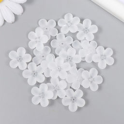 Цена за 2 шт. Бусины для творчества пластик "Цветочек белый матовый" набор 20 шт 2,2х2,2 см